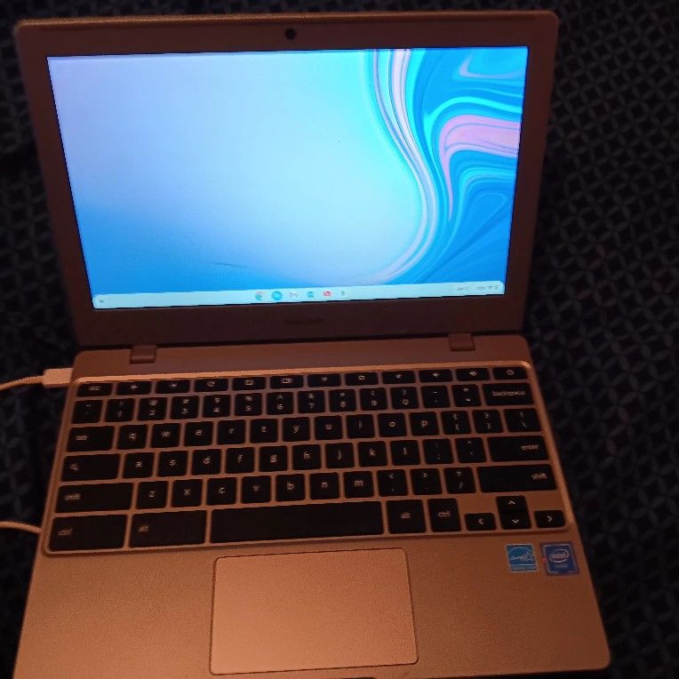 Samsung Chromebook 4