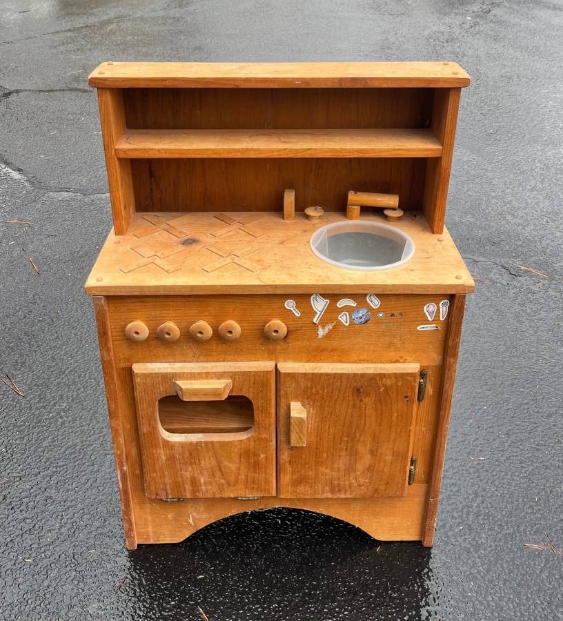 Elves & Angels Handmade All Wood Play Kitchen Toy