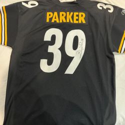 Willie Parker Autographed Steelers Jersey