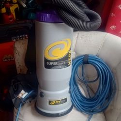 SUPER quartervac proTeam The Vacuum Electrica 