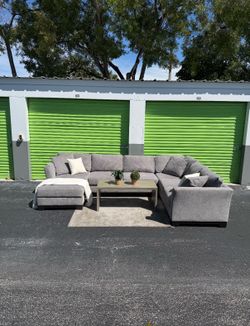 🛋️ Sectional Couch Sofa - Macy’s - Gray