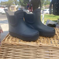 Size 5 Kids Cotton On Boots