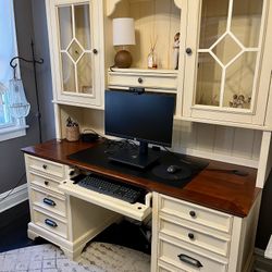 Solid wood Desk And Hutch