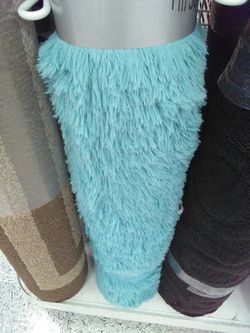 Shag rug 4x6 thirty nine dollars! Brand new!