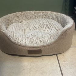 Small Dog /Cat Bed 