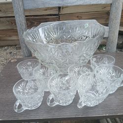 Diamond Etched Vintage Punch Bowl 8 Cups