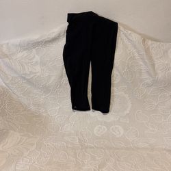 Knee height, black legging