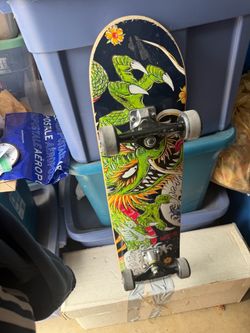 Dragon skateboard