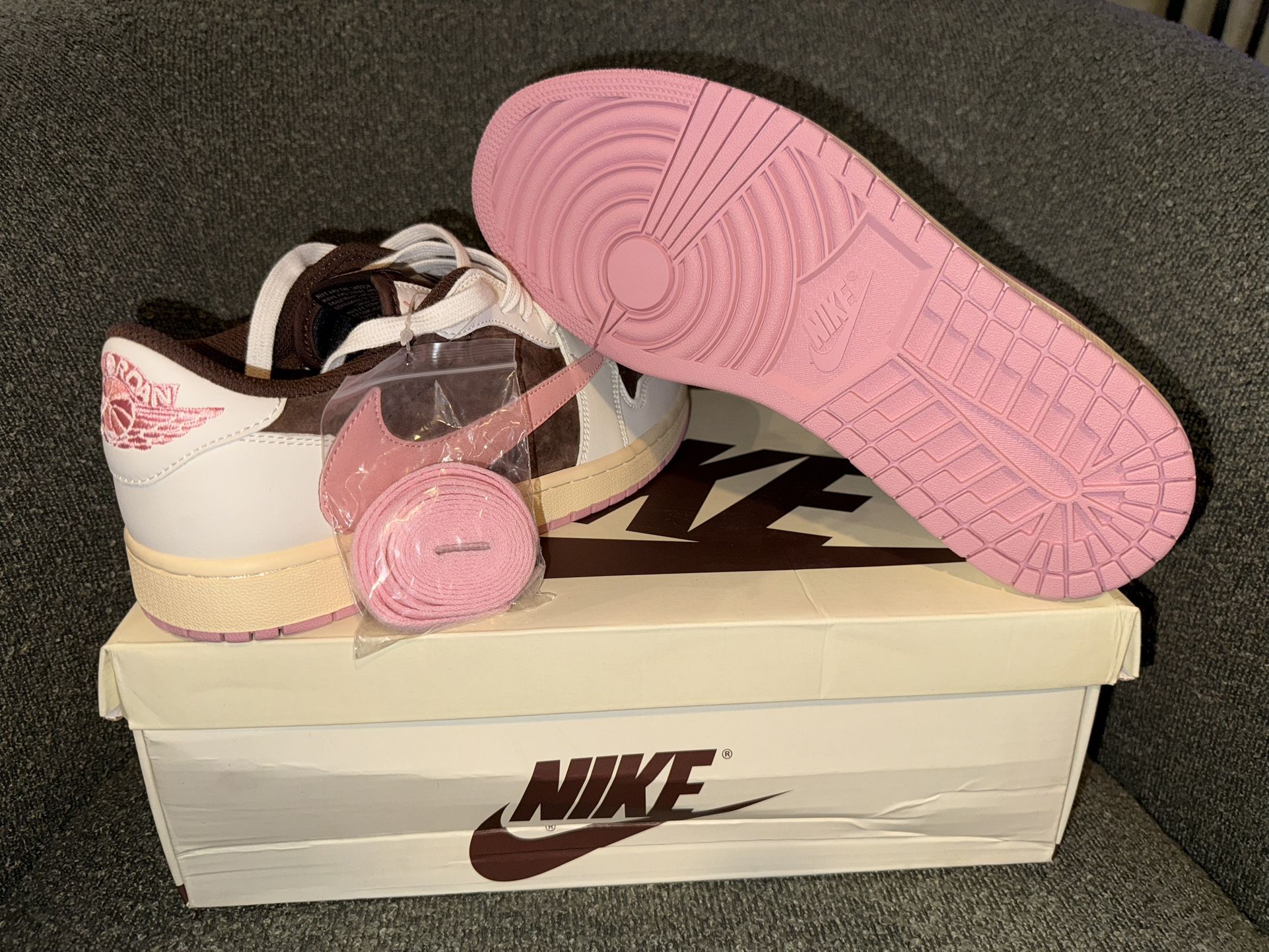 Jordan 1 Cactus Jack Sneakers