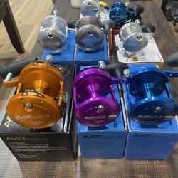 AVET FISHING REELS, ALL KINDS LEFT AND RIGHT HAND 