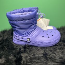 Crocs Classic Lined Neo Puff Boots