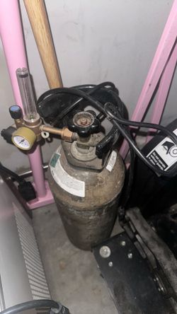 Co2 tank