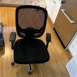 Ergonomic Mesh Office Chair 