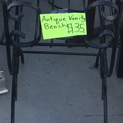 Mid 20th Century Hollywood Regency Vanity Bench