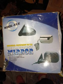 Driver side Ford mirror