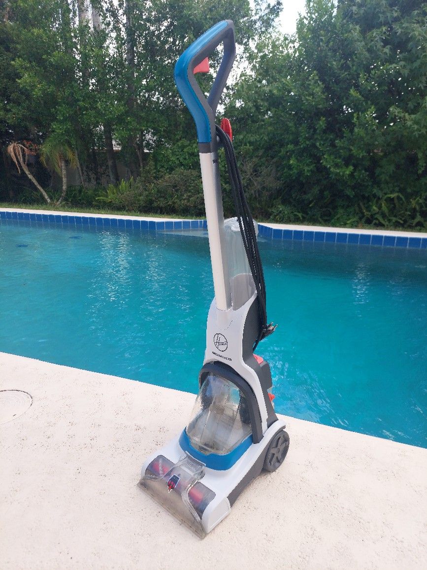 Hoover FH50710 PowerDash Pet Compact Carpet Cleaner