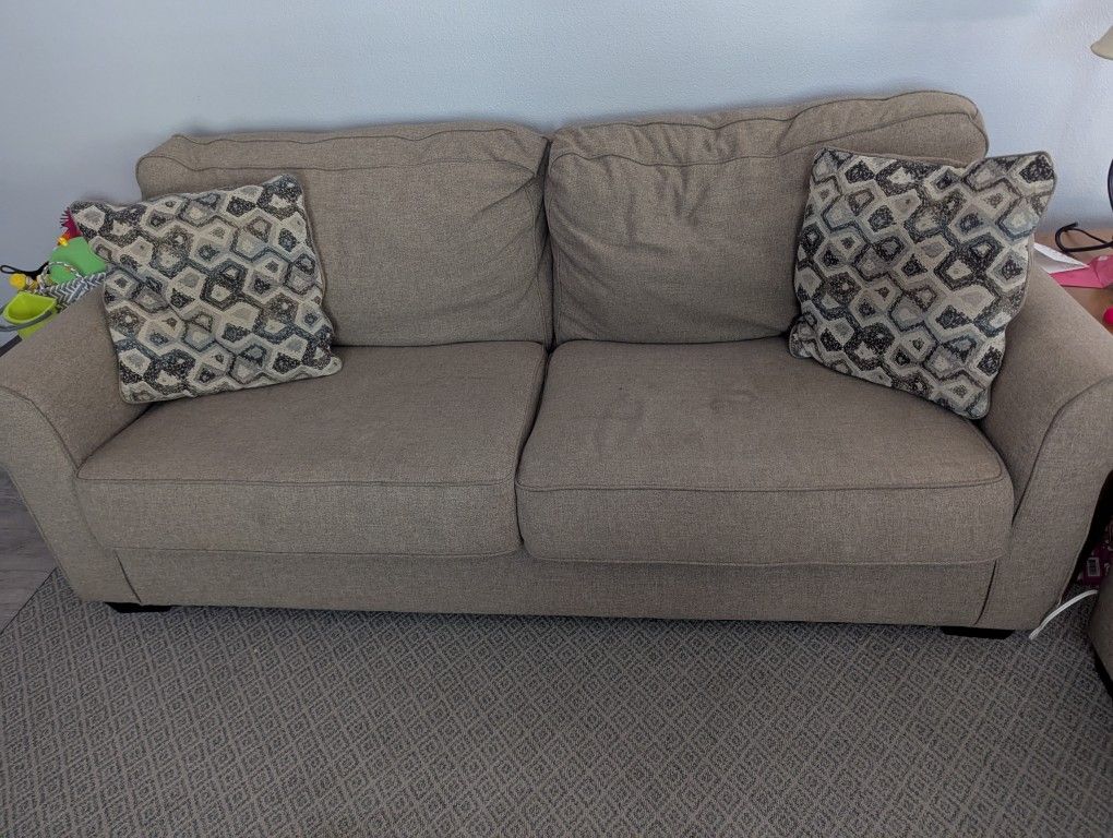 Ashley Furniture Couch And Loveseat