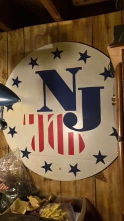 Large Round Bicentennial Parkway, New Jersey sign 76 1976