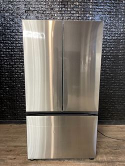 SAMSUNG REFRIGERATOR w/WARRANTY! R2696A