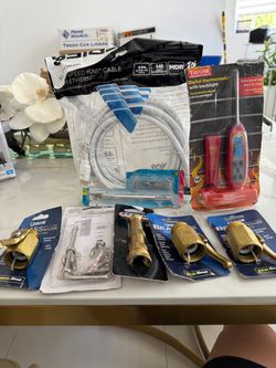 All these Brass and hose stuff and digital thermometer and hdmi cable