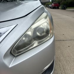 Headlights Clean Up