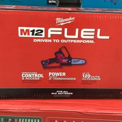 MILWAUKEE HATCHET 6”  PRUNING SAW KIT