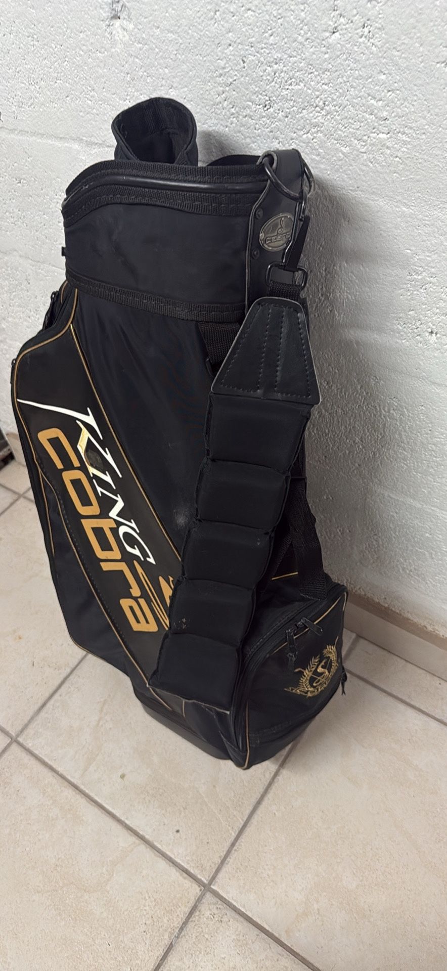 Cobra Golf Bag