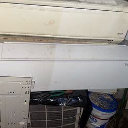 Cooper & Hunter 36,000 BTU mini split A/Heater system