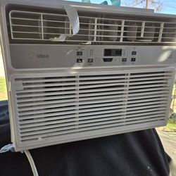 Window Air Conditioner (( New ))