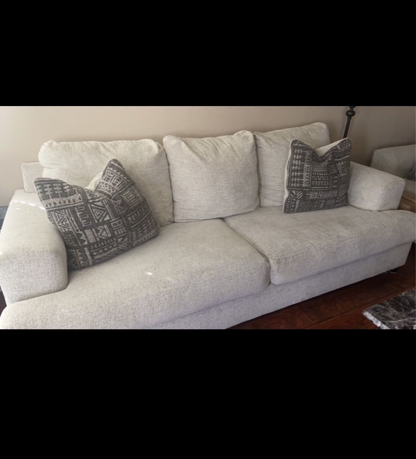 Sofa And Loveseat set $600