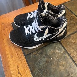 Kobe 6s Protei GiGi Mabmacita Size 8.5
