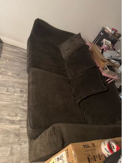 FREE COUCH
