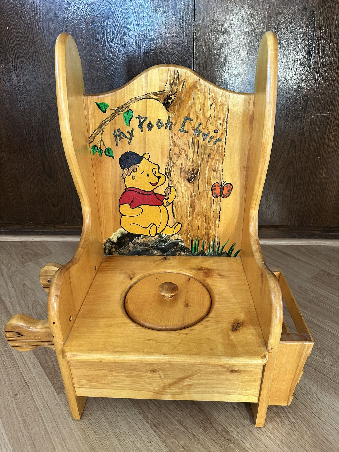 Vintage Winnie The Pooh potty!