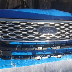 Nice Chrome Front Grill For A 2015 To 18 Ford Explorer OEM Part