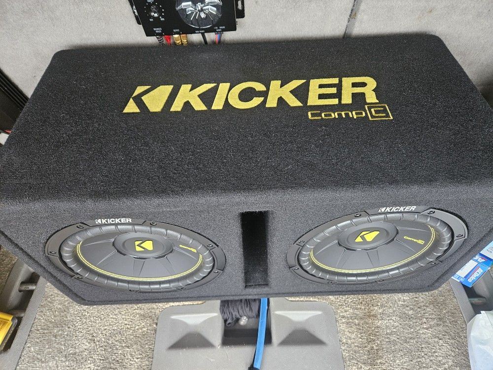 Kicker. 10,