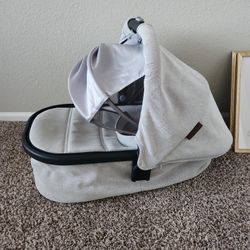 Uppa Baby Bassinet 