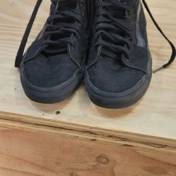Vans high tops size 9