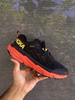 Hoka One One Challenger ATR 6 GTX Black / Radiant Yellow Trail Running Shoes