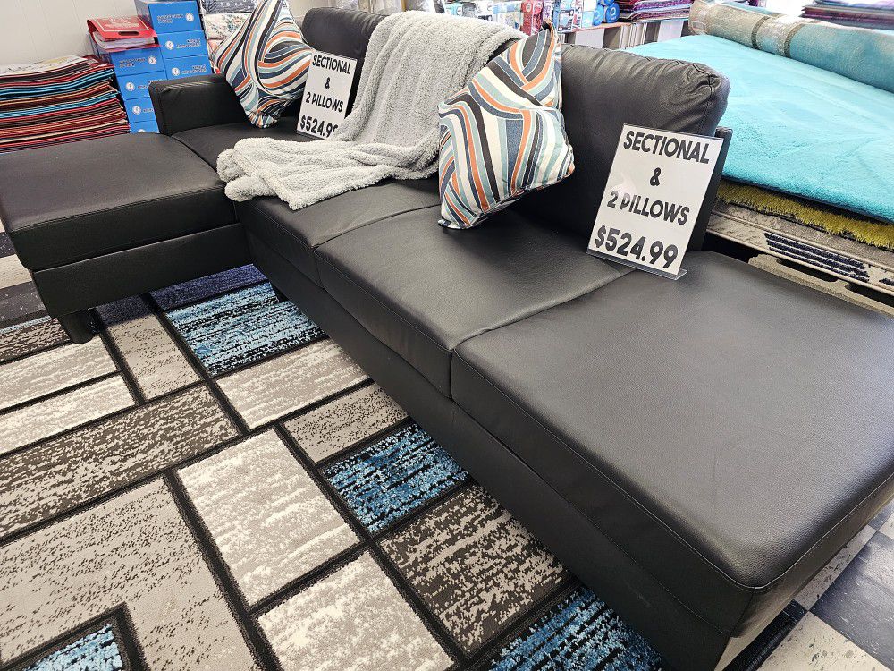 Brand New Sectional w/Pillows $524.99 Available In Black & White