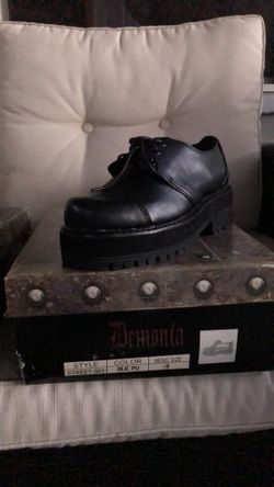 Demonia shoes men’s 4 womens 6 news unisex
