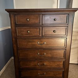 Collezione Europa  Dresser Set & Queen Size Bed Head Board