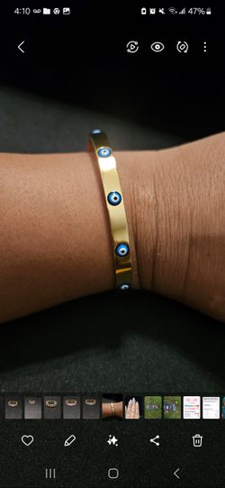 Bracelet