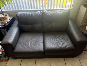 Sofa and loveseat