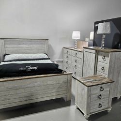 Brand New White Bedroom Set // Easy Financing & Fast Delivery 