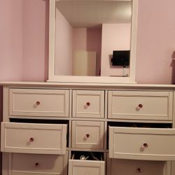 Beautiful Bedroom Set