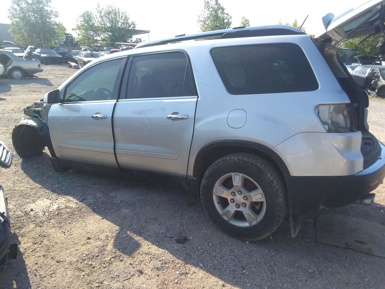 2009 GMC Acadia, PARTS ONLY!!!