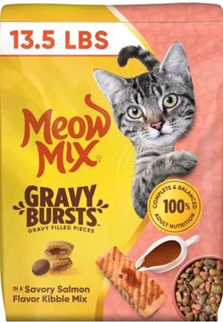 Meow Mix Gravy Bursts Dry Cat Food 13.5 lbs