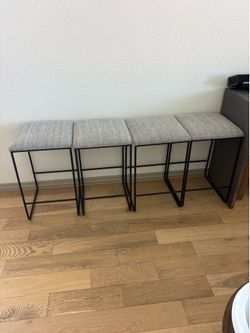 Set of 4 Barstools