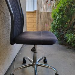 Free Desk Chair 