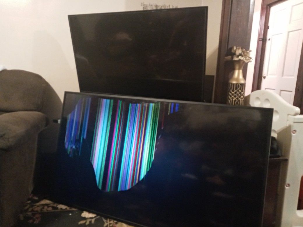 65" Visio / 50" Toshiba